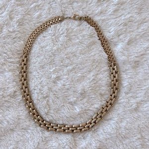 Gold Tone Chain Link Choker (Necklace)